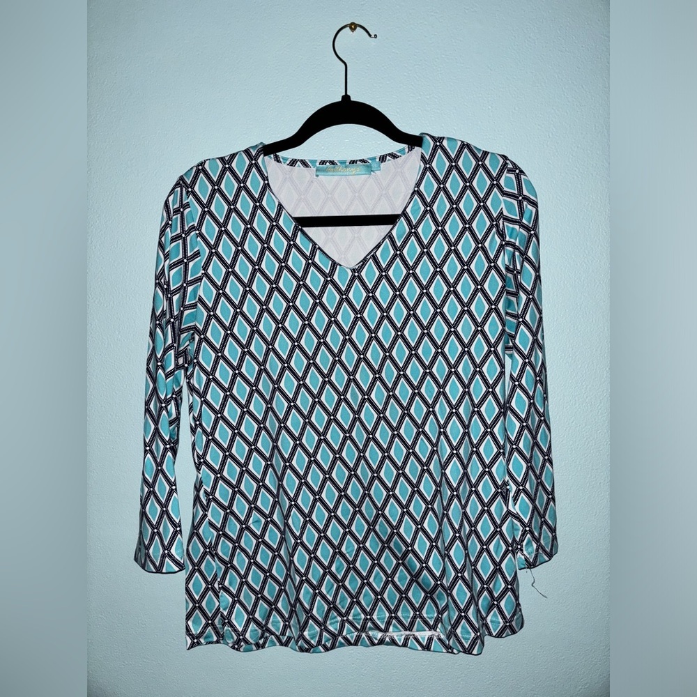 Anthony’s Women’s Aqua and Black Diamond V-Neck Nylon/Spandex Shirt Size Small